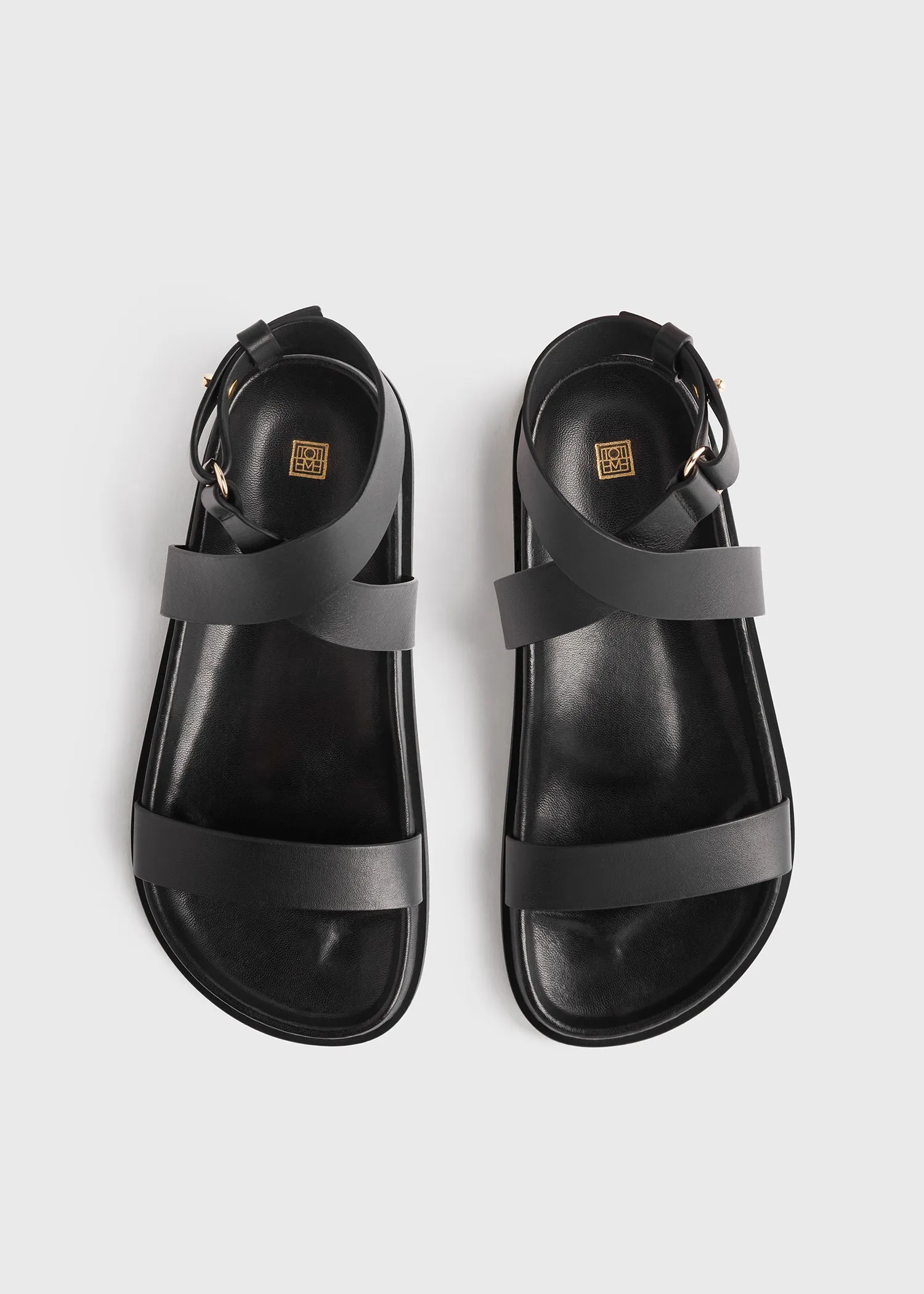 Chunky leather sandals black