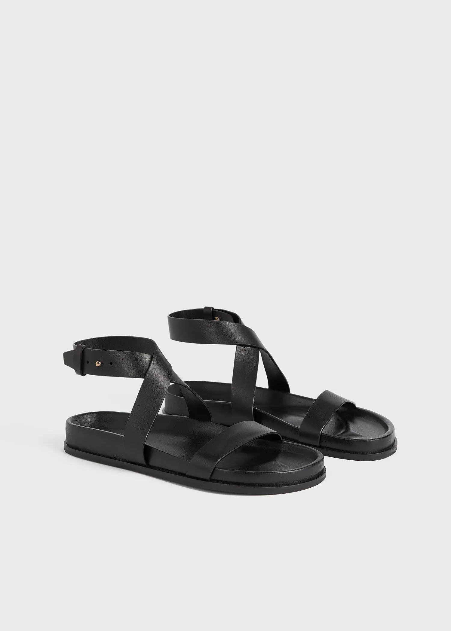 Chunky leather sandals black