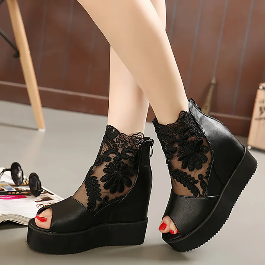 Elegant Lace Women's Sandals / Gothic Style Sandals For Girl / Aesthetic Female Platforms