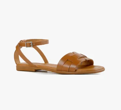 PEQUENA Tan Leather Sandals